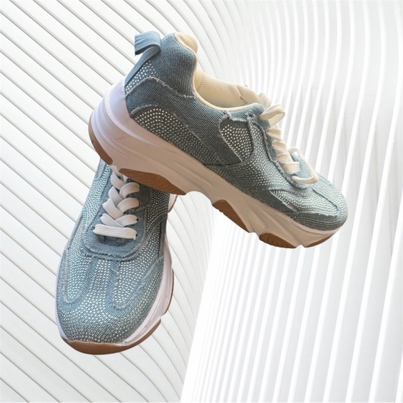NEW WOMEN'S BEBE KASEY SNEAKERS DENIM SIZE 10 - Picture 10 of 10